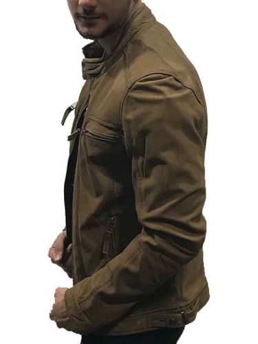 veste en cuir légère couleur marron clair