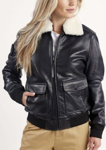 PILOTE EN CUIR POUR FEMME A MARSEILLE