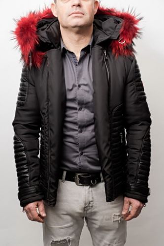 Doudoune Horspist Martinez noir col rouge.